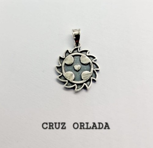Cruz orlada mediana - mediana, 2cm