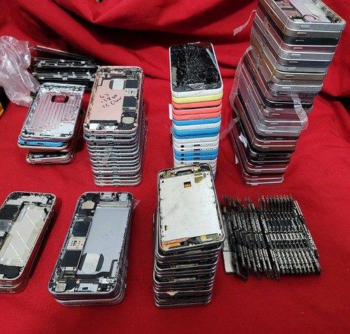 Job lot apple iphone - lot,