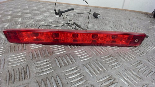 Luce freno supplementare