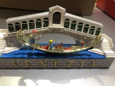 Gondola"Rialto" Dipinta A Mano + movimento Luce Amb Brev  Cm20: Souvenir Venezia