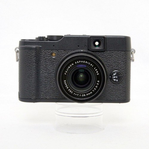 Fotocamera digitale compatta