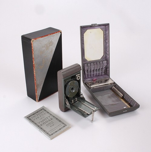 Kodak vanity ensemble - kodak,