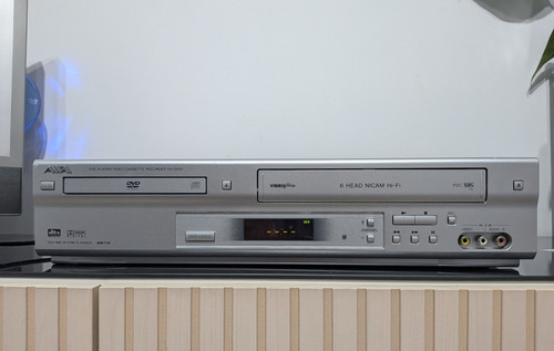 Aiwa dh10 lettore dvd - aiwa,