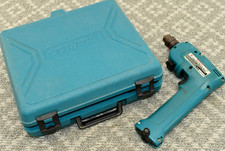 Trapano avvitatore a batteria Makita vintage modello 6012 HD - con custodia ma senza batteria