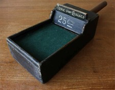 Antica scatola offerta chiesa