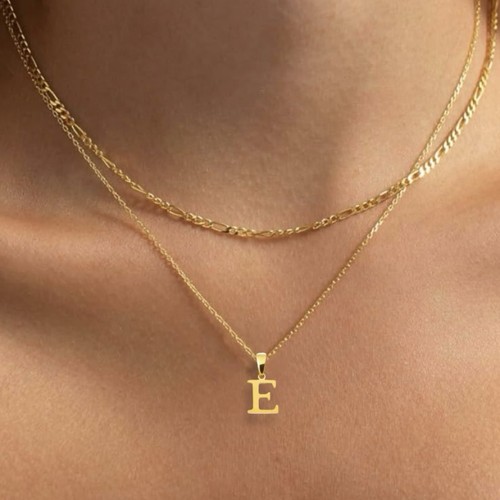 Collana con ciondolo iniziale
