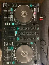 Roland DJ-202 Consolle per DJ + Cuffie OdioOne Pro