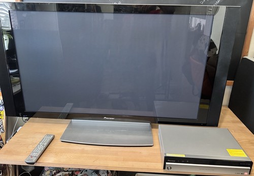 Pioneer 50in plasma display - 50in,