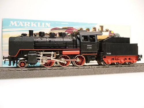 Märklin 3003 locomotiva a - 3003,