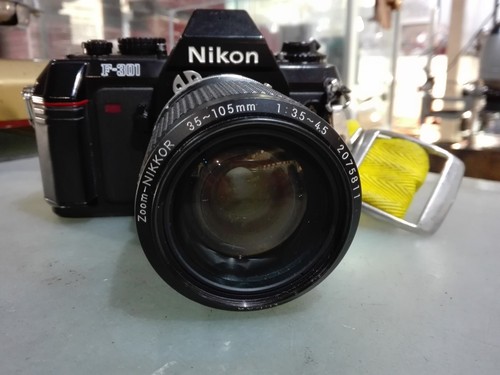 Nikon f301 con - [nc], nikkor