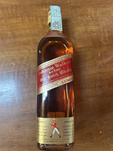 Johnnie walker old red - walker, label