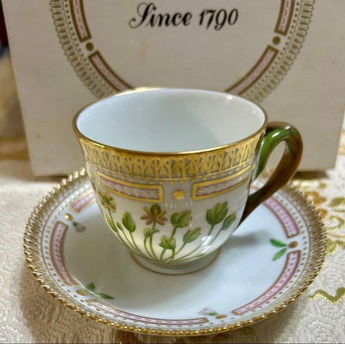 Set tazze piattini royal - set, e