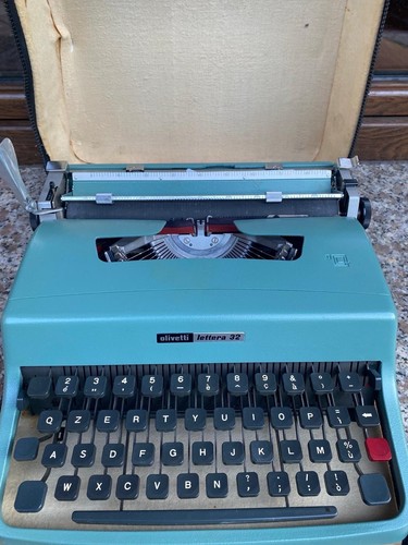 Macchina scrivere olivetti - da,