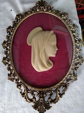 ANTICA TECA IN OTTONE SACRA IMMAGINE CORNICE OVALE IN OTTONE MADONNA BELLINI  La