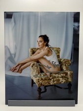 Gal Gadot Sexy Gambe Firmato