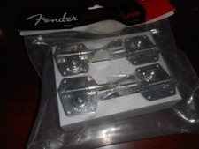 NUOVO Fender Pure Vintage Bass