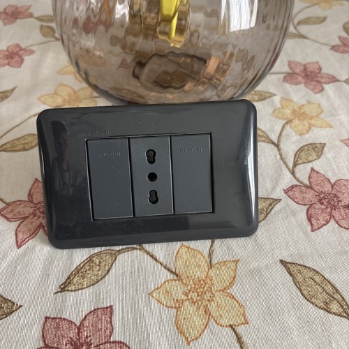 Prese elettriche muro - prese, da