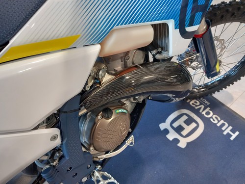 Carbon enduro exhaust pipe - carbon,
