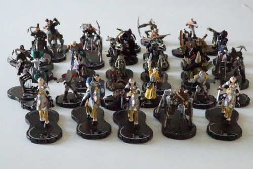 Lotto miniature cavaliere - , mago