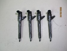 0445110083 INIETTORE GASOLIO BOSCH MOTORE FIAT PANDA 1.3 M-JET 70 CV DIESEL