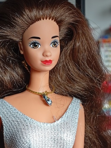 Barbie caucasica american - barbie,
