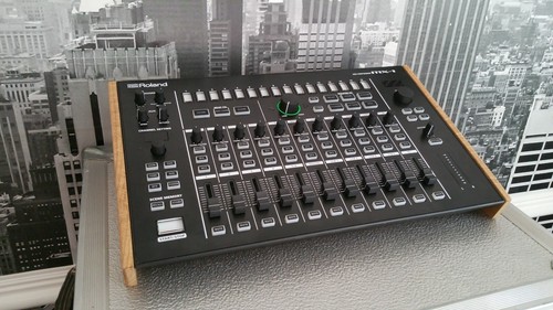 Roland aira mix performer - mx-1,
