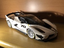 Ferrari FXX-K Evo 2017 - 1:18 Signature Interiors + Glass
