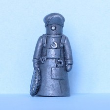 KINDER / SOLDATINI SERIE: DITALI MESTIERI 1^ SERIE FIG. 1 MECCANICO 40MM / FERRO