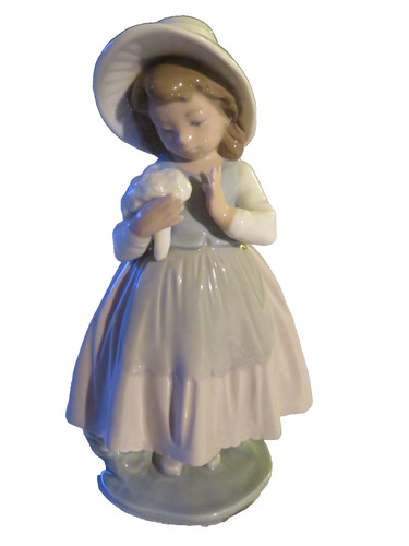 Figurina nao lladro - by, n.