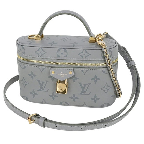 Louis vuitton vanity - louis, chain