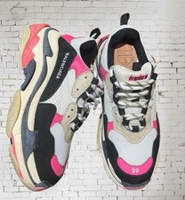 BALENCIAGA TRIPLE S NERO ROSA