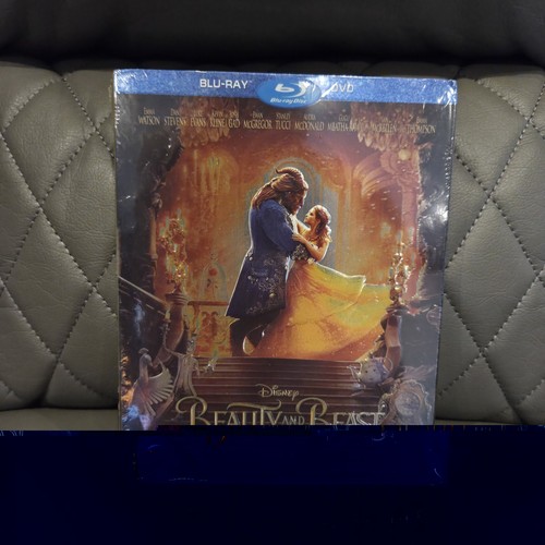 Beauty and the beast - beast, live