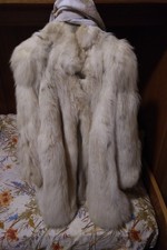 Pelliccia Volpe Bianca