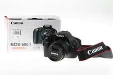 CANON EOS 600D con EF-S 18-55mm f/3,5-5,6 IS II - SNr: 333076097003