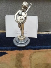 Statua in argento firmata