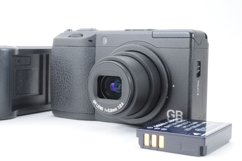 Fotocamera digitale compatta