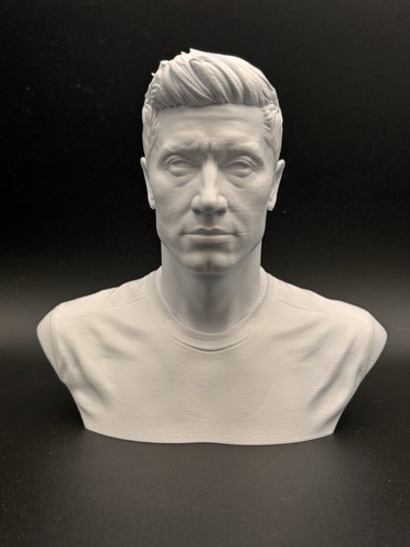 Busto robert lewandoski - busto,