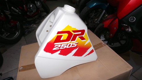 Suzuki 250 serbatoio - 250,