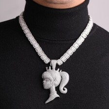 Ciondolo solo bambola bambina