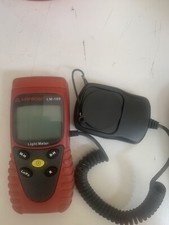 Luxometro Amprobe LM 100