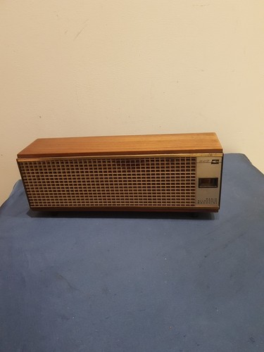 Station legno per radio - in,