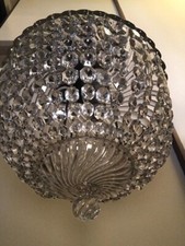 Lampadario a gocce da soffitto prezioso e antico