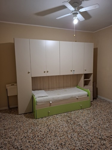 Camerrtta ponte - a,
