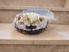 Ceramica di Faenza a forma di