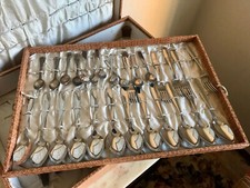 Set posate coltelli forchette cucchiai in inox vintage servizio 45 pezzi. 