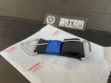 Cinghia serbatoio carburante