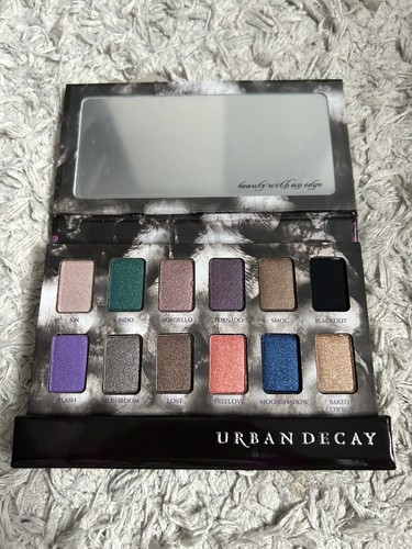 Urban decay beauty - decay, "beauty