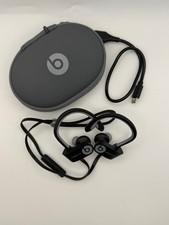 Beats Powerbeats Auricolari Wireless Nero con Custodia e Cavo di Ricarica