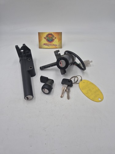 Gruppo serrature aprilia - gruppo,