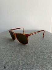 Occhiali da sole vintage
